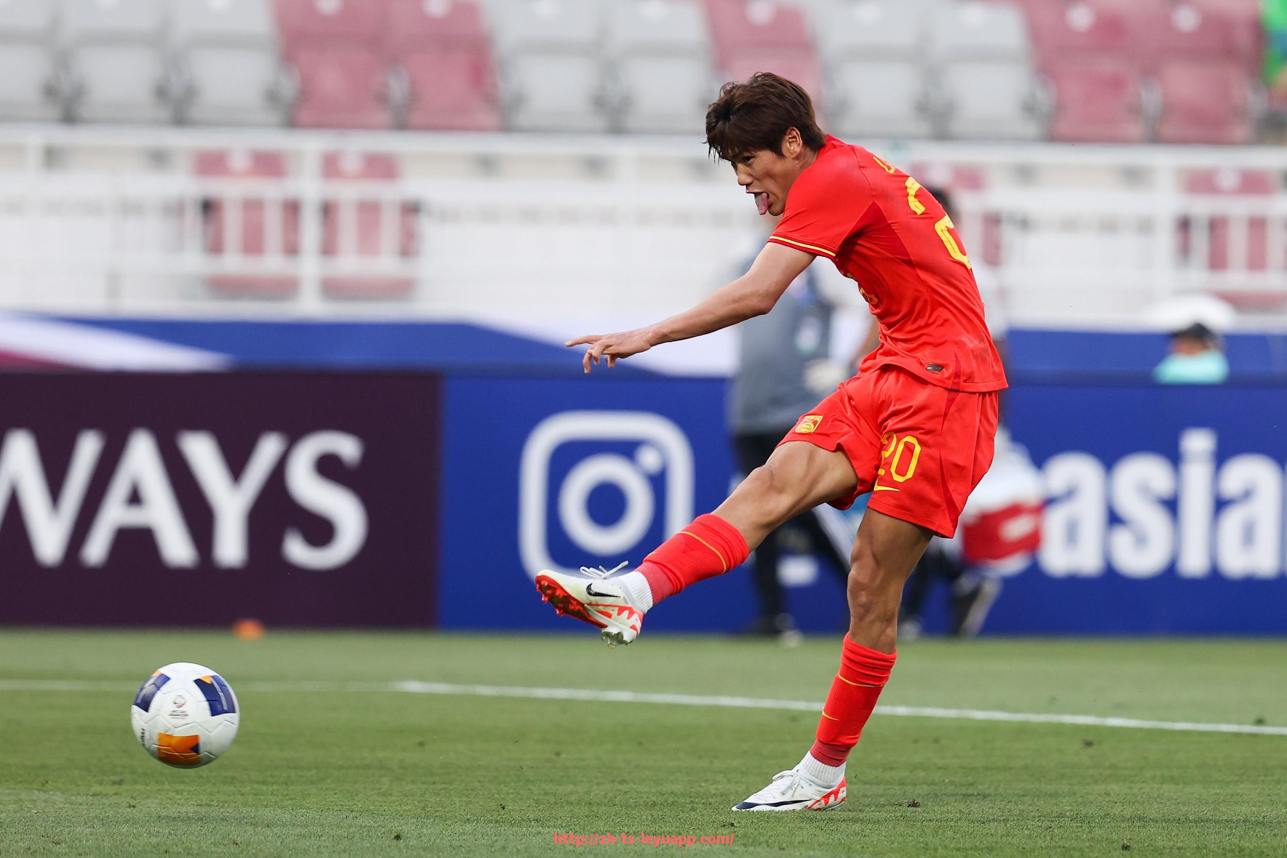 乐鱼体育入口-法甲各大俱乐部主场战术布置与胜率分析报告